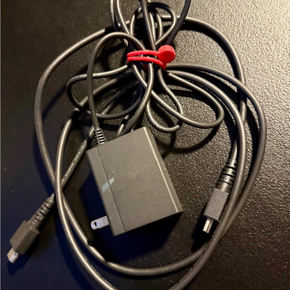 Nintendo Switch Console with Neon Green and Pink Joy-Con - Picture 5 of 7